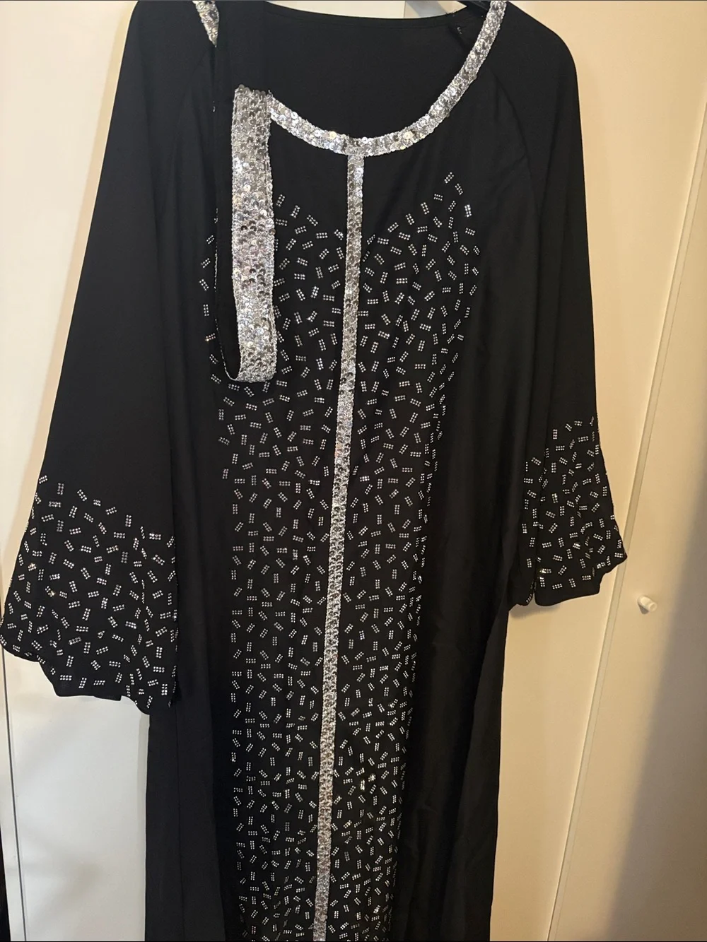 N/A abaya new